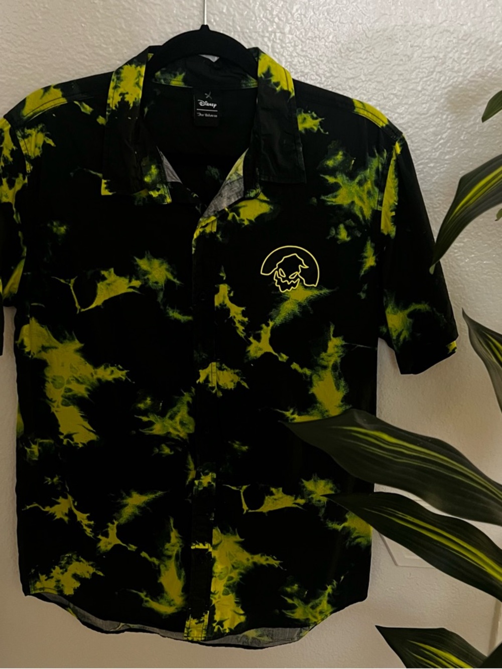Disney Black and Neon Yellow Tie-Dye Short Sleeve Button-Down Shirt